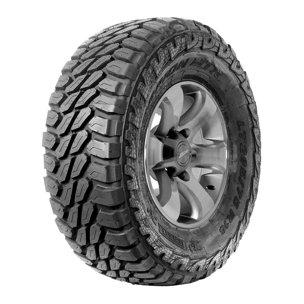 Neumático Pirelli S-MTR 255/70R16 M/T Mud Terrian para barro extremo