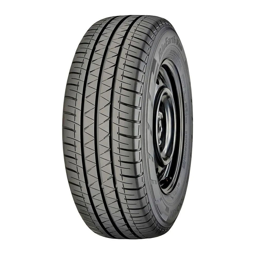 Neumático Yokohama Y-356 195R15C de carga para furgón y utilitario