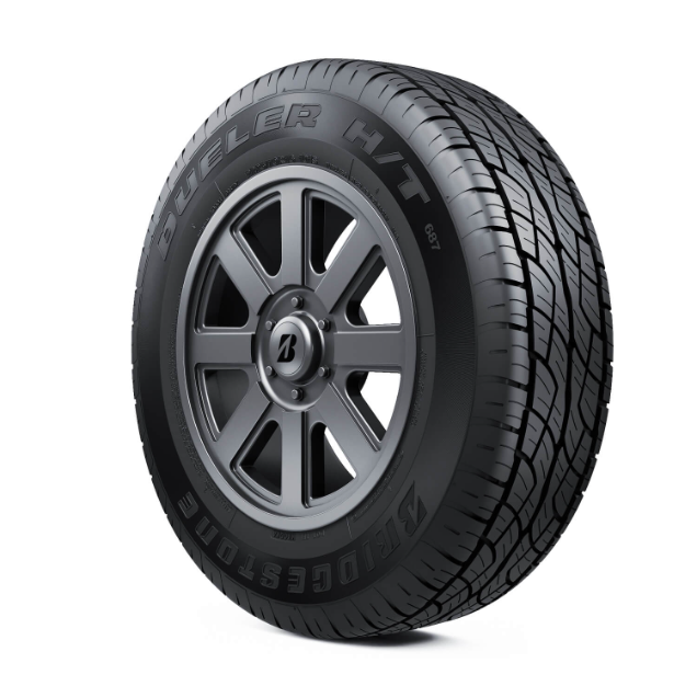 Neumático Bridgestone D687 225/65R17 H/T para ciudad y carretera
