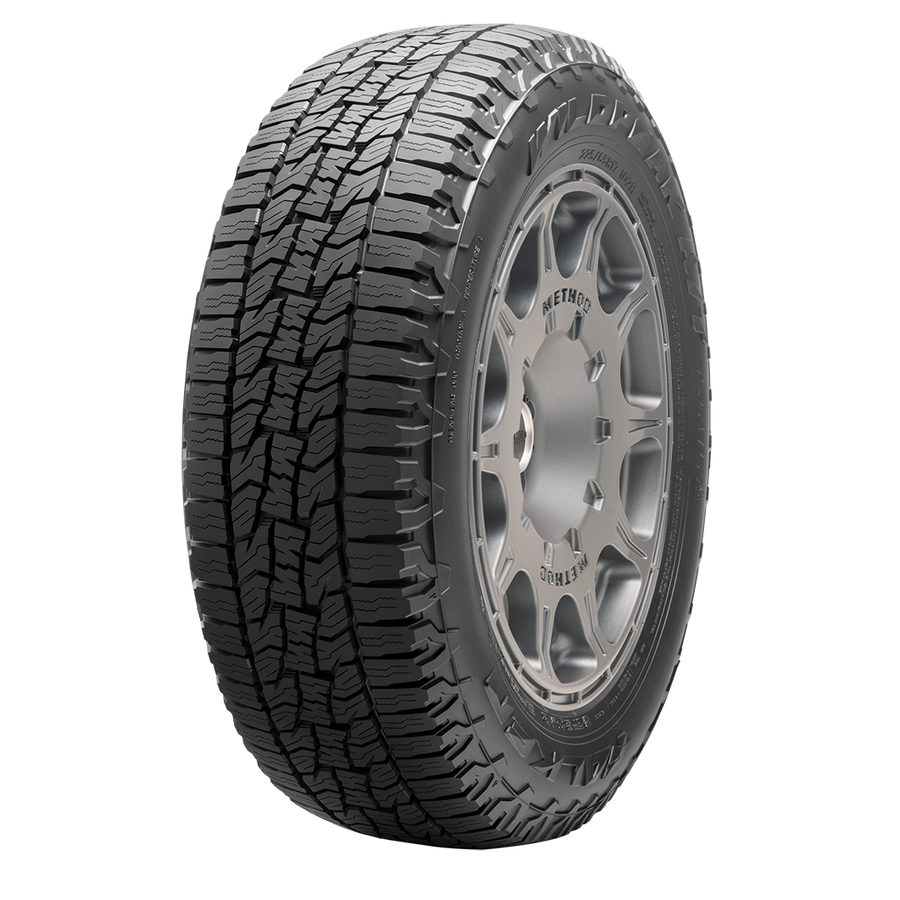 Neumático Falken Wildpeak A/T Trail 245/60R18 all terrain para camioneta y SUV