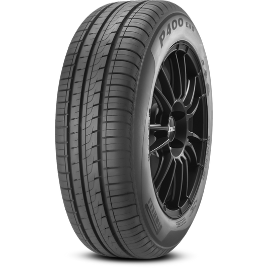 Neumático Pirelli P400EV 175/65R14 H/T para ciudad y carretera